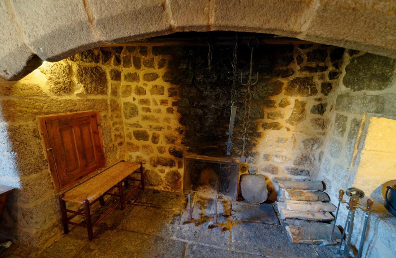 Le Petit Chateau Du Villard Le Malzieu-Forain Dış mekan fotoğraf